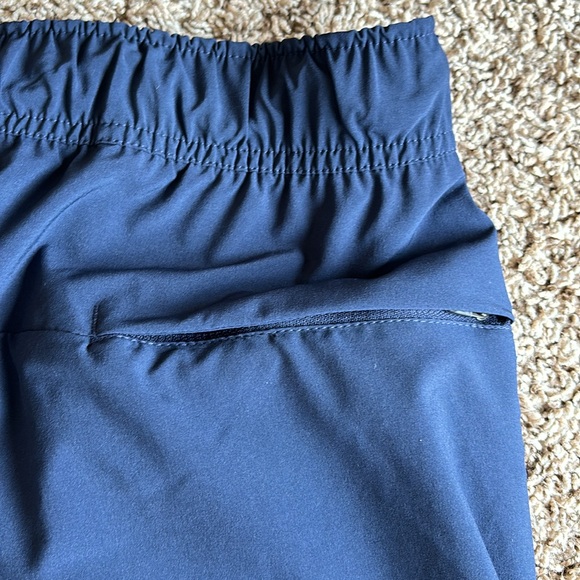 Nike Navy Dri Fit Training Shorts, Size XXL - Picture 6 of 6